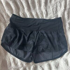 Lululemon Speed Up Low-Rise Lined Short 2.5" - Black Camo